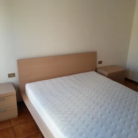 Elegante Con Ampio Terrazzo *